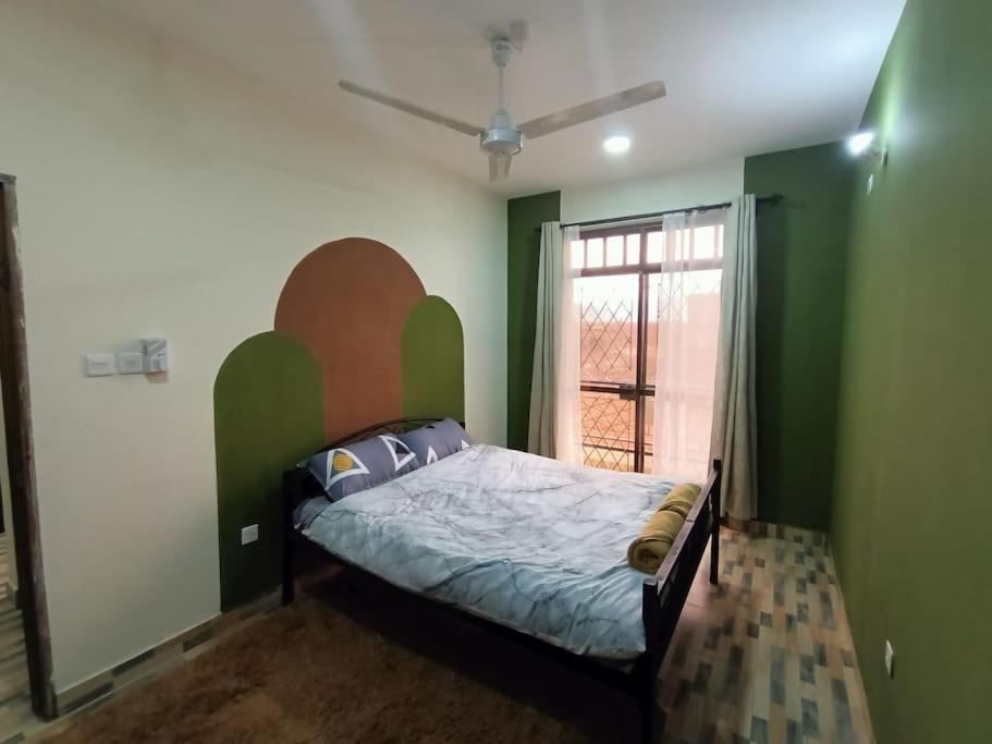 1 Bedroom Fully Furnished Luxurious Apartment Voi Town Экстерьер фото